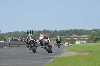 Motorcycle-action-photographs;cadwell;cadwell-park-photographs;event-digital-images;eventdigitalimages;motor-racing-louth-lincolnshire;no-limits-trackdays;peter-wileman-photography;trackday;trackday-digital-images;trackday-photos