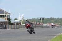 Motorcycle-action-photographs;cadwell;cadwell-park-photographs;event-digital-images;eventdigitalimages;motor-racing-louth-lincolnshire;no-limits-trackdays;peter-wileman-photography;trackday;trackday-digital-images;trackday-photos