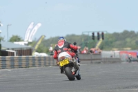 Motorcycle-action-photographs;cadwell;cadwell-park-photographs;event-digital-images;eventdigitalimages;motor-racing-louth-lincolnshire;no-limits-trackdays;peter-wileman-photography;trackday;trackday-digital-images;trackday-photos