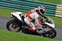 Motorcycle-action-photographs;cadwell;cadwell-park-photographs;event-digital-images;eventdigitalimages;motor-racing-louth-lincolnshire;no-limits-trackdays;peter-wileman-photography;trackday;trackday-digital-images;trackday-photos
