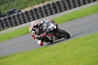 Motorcycle-action-photographs;cadwell;cadwell-park-photographs;event-digital-images;eventdigitalimages;motor-racing-louth-lincolnshire;no-limits-trackdays;peter-wileman-photography;trackday;trackday-digital-images;trackday-photos