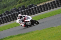 Motorcycle-action-photographs;cadwell;cadwell-park-photographs;event-digital-images;eventdigitalimages;motor-racing-louth-lincolnshire;no-limits-trackdays;peter-wileman-photography;trackday;trackday-digital-images;trackday-photos