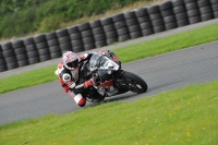 Motorcycle-action-photographs;cadwell;cadwell-park-photographs;event-digital-images;eventdigitalimages;motor-racing-louth-lincolnshire;no-limits-trackdays;peter-wileman-photography;trackday;trackday-digital-images;trackday-photos