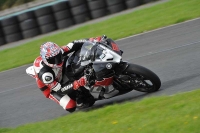 Motorcycle-action-photographs;cadwell;cadwell-park-photographs;event-digital-images;eventdigitalimages;motor-racing-louth-lincolnshire;no-limits-trackdays;peter-wileman-photography;trackday;trackday-digital-images;trackday-photos