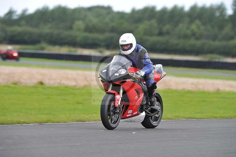 Motorcycle action photographs;cadwell;cadwell park photographs;event digital images;eventdigitalimages;motor racing louth lincolnshire;no limits trackdays;peter wileman photography;trackday;trackday digital images;trackday photos