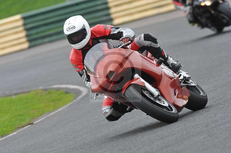 Motorcycle action photographs;cadwell;cadwell park photographs;event digital images;eventdigitalimages;motor racing louth lincolnshire;no limits trackdays;peter wileman photography;trackday;trackday digital images;trackday photos