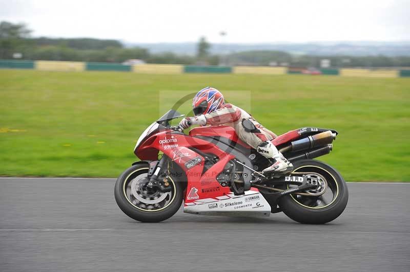 Motorcycle action photographs;cadwell;cadwell park photographs;event digital images;eventdigitalimages;motor racing louth lincolnshire;no limits trackdays;peter wileman photography;trackday;trackday digital images;trackday photos