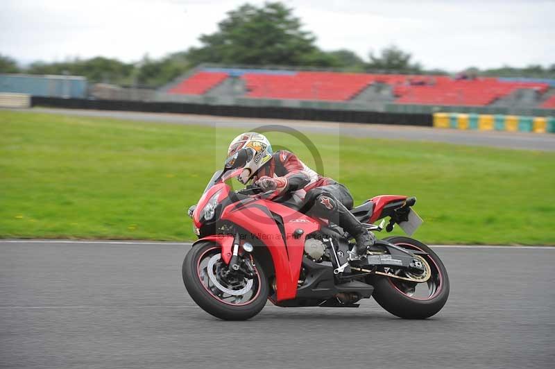 Motorcycle action photographs;cadwell;cadwell park photographs;event digital images;eventdigitalimages;motor racing louth lincolnshire;no limits trackdays;peter wileman photography;trackday;trackday digital images;trackday photos