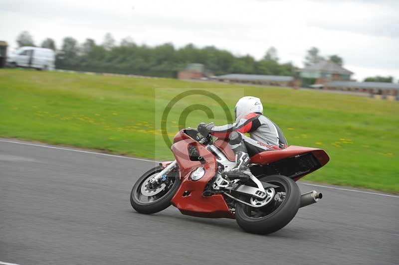 Motorcycle action photographs;cadwell;cadwell park photographs;event digital images;eventdigitalimages;motor racing louth lincolnshire;no limits trackdays;peter wileman photography;trackday;trackday digital images;trackday photos
