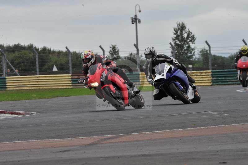 Motorcycle action photographs;cadwell;cadwell park photographs;event digital images;eventdigitalimages;motor racing louth lincolnshire;no limits trackdays;peter wileman photography;trackday;trackday digital images;trackday photos