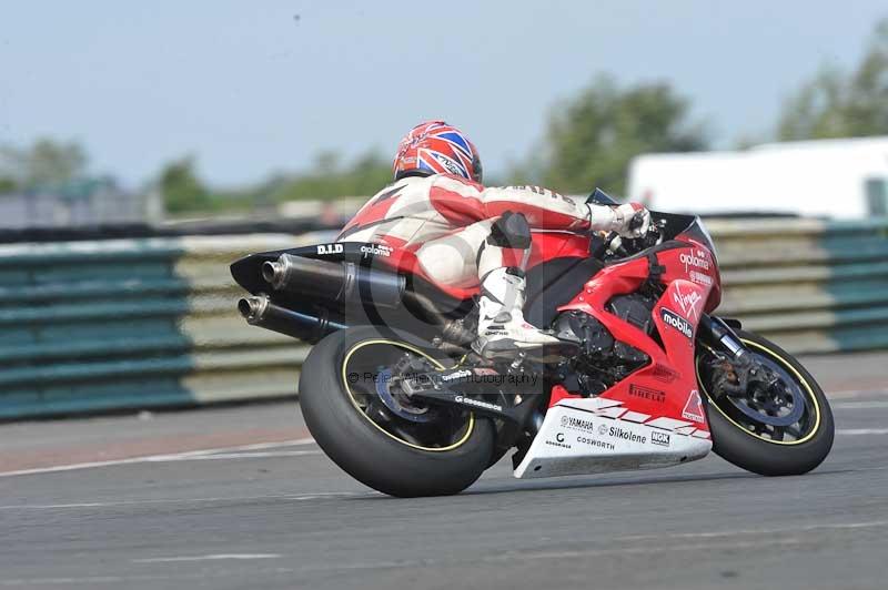 Motorcycle action photographs;cadwell;cadwell park photographs;event digital images;eventdigitalimages;motor racing louth lincolnshire;no limits trackdays;peter wileman photography;trackday;trackday digital images;trackday photos