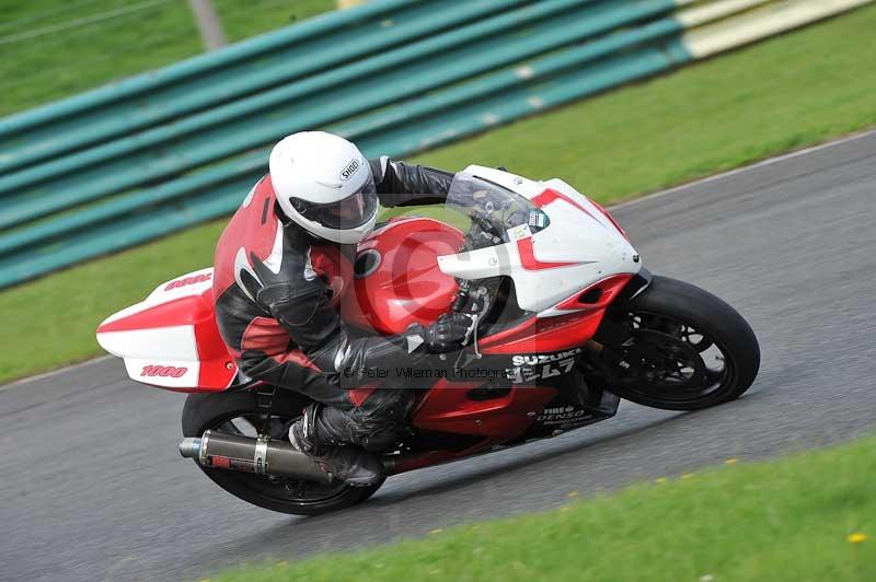 Motorcycle action photographs;cadwell;cadwell park photographs;event digital images;eventdigitalimages;motor racing louth lincolnshire;no limits trackdays;peter wileman photography;trackday;trackday digital images;trackday photos