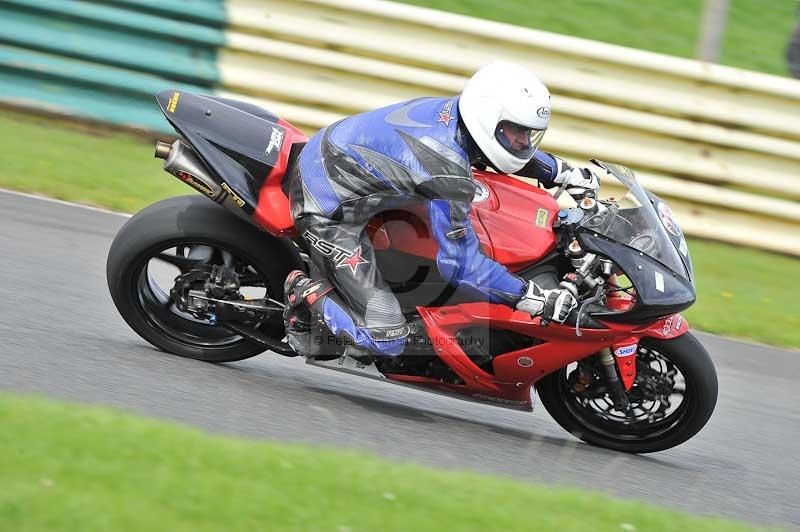 Motorcycle action photographs;cadwell;cadwell park photographs;event digital images;eventdigitalimages;motor racing louth lincolnshire;no limits trackdays;peter wileman photography;trackday;trackday digital images;trackday photos