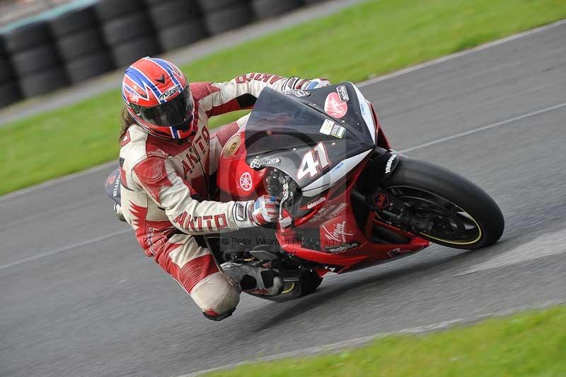 Motorcycle action photographs;cadwell;cadwell park photographs;event digital images;eventdigitalimages;motor racing louth lincolnshire;no limits trackdays;peter wileman photography;trackday;trackday digital images;trackday photos