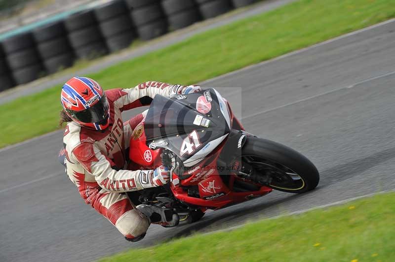 Motorcycle action photographs;cadwell;cadwell park photographs;event digital images;eventdigitalimages;motor racing louth lincolnshire;no limits trackdays;peter wileman photography;trackday;trackday digital images;trackday photos