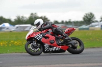 Motorcycle-action-photographs;cadwell;cadwell-park-photographs;event-digital-images;eventdigitalimages;motor-racing-louth-lincolnshire;no-limits-trackdays;peter-wileman-photography;trackday;trackday-digital-images;trackday-photos