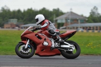Motorcycle-action-photographs;cadwell;cadwell-park-photographs;event-digital-images;eventdigitalimages;motor-racing-louth-lincolnshire;no-limits-trackdays;peter-wileman-photography;trackday;trackday-digital-images;trackday-photos