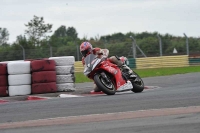 Motorcycle-action-photographs;cadwell;cadwell-park-photographs;event-digital-images;eventdigitalimages;motor-racing-louth-lincolnshire;no-limits-trackdays;peter-wileman-photography;trackday;trackday-digital-images;trackday-photos