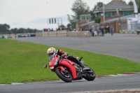 Motorcycle-action-photographs;cadwell;cadwell-park-photographs;event-digital-images;eventdigitalimages;motor-racing-louth-lincolnshire;no-limits-trackdays;peter-wileman-photography;trackday;trackday-digital-images;trackday-photos