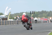 Motorcycle-action-photographs;cadwell;cadwell-park-photographs;event-digital-images;eventdigitalimages;motor-racing-louth-lincolnshire;no-limits-trackdays;peter-wileman-photography;trackday;trackday-digital-images;trackday-photos