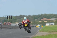 Motorcycle-action-photographs;cadwell;cadwell-park-photographs;event-digital-images;eventdigitalimages;motor-racing-louth-lincolnshire;no-limits-trackdays;peter-wileman-photography;trackday;trackday-digital-images;trackday-photos
