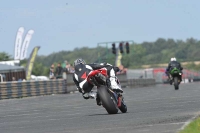 Motorcycle-action-photographs;cadwell;cadwell-park-photographs;event-digital-images;eventdigitalimages;motor-racing-louth-lincolnshire;no-limits-trackdays;peter-wileman-photography;trackday;trackday-digital-images;trackday-photos