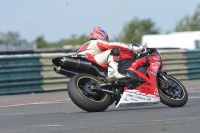Motorcycle-action-photographs;cadwell;cadwell-park-photographs;event-digital-images;eventdigitalimages;motor-racing-louth-lincolnshire;no-limits-trackdays;peter-wileman-photography;trackday;trackday-digital-images;trackday-photos