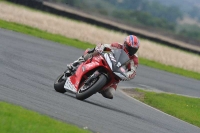 Motorcycle-action-photographs;cadwell;cadwell-park-photographs;event-digital-images;eventdigitalimages;motor-racing-louth-lincolnshire;no-limits-trackdays;peter-wileman-photography;trackday;trackday-digital-images;trackday-photos
