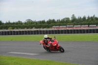 Motorcycle-action-photographs;cadwell;cadwell-park-photographs;event-digital-images;eventdigitalimages;motor-racing-louth-lincolnshire;no-limits-trackdays;peter-wileman-photography;trackday;trackday-digital-images;trackday-photos