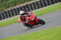 Motorcycle-action-photographs;cadwell;cadwell-park-photographs;event-digital-images;eventdigitalimages;motor-racing-louth-lincolnshire;no-limits-trackdays;peter-wileman-photography;trackday;trackday-digital-images;trackday-photos