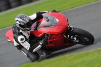 Motorcycle-action-photographs;cadwell;cadwell-park-photographs;event-digital-images;eventdigitalimages;motor-racing-louth-lincolnshire;no-limits-trackdays;peter-wileman-photography;trackday;trackday-digital-images;trackday-photos