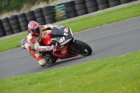 Motorcycle-action-photographs;cadwell;cadwell-park-photographs;event-digital-images;eventdigitalimages;motor-racing-louth-lincolnshire;no-limits-trackdays;peter-wileman-photography;trackday;trackday-digital-images;trackday-photos
