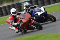 Motorcycle-action-photographs;cadwell;cadwell-park-photographs;event-digital-images;eventdigitalimages;motor-racing-louth-lincolnshire;no-limits-trackdays;peter-wileman-photography;trackday;trackday-digital-images;trackday-photos
