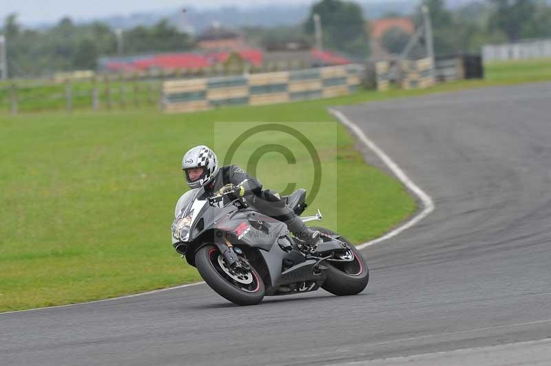Motorcycle action photographs;cadwell;cadwell park photographs;event digital images;eventdigitalimages;motor racing louth lincolnshire;no limits trackdays;peter wileman photography;trackday;trackday digital images;trackday photos