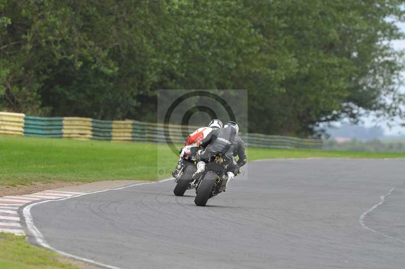 Motorcycle action photographs;cadwell;cadwell park photographs;event digital images;eventdigitalimages;motor racing louth lincolnshire;no limits trackdays;peter wileman photography;trackday;trackday digital images;trackday photos