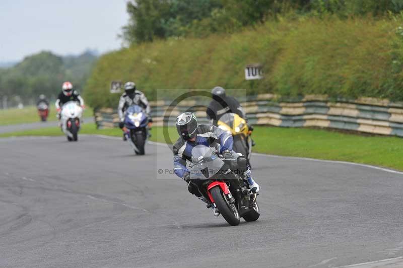 Motorcycle action photographs;cadwell;cadwell park photographs;event digital images;eventdigitalimages;motor racing louth lincolnshire;no limits trackdays;peter wileman photography;trackday;trackday digital images;trackday photos