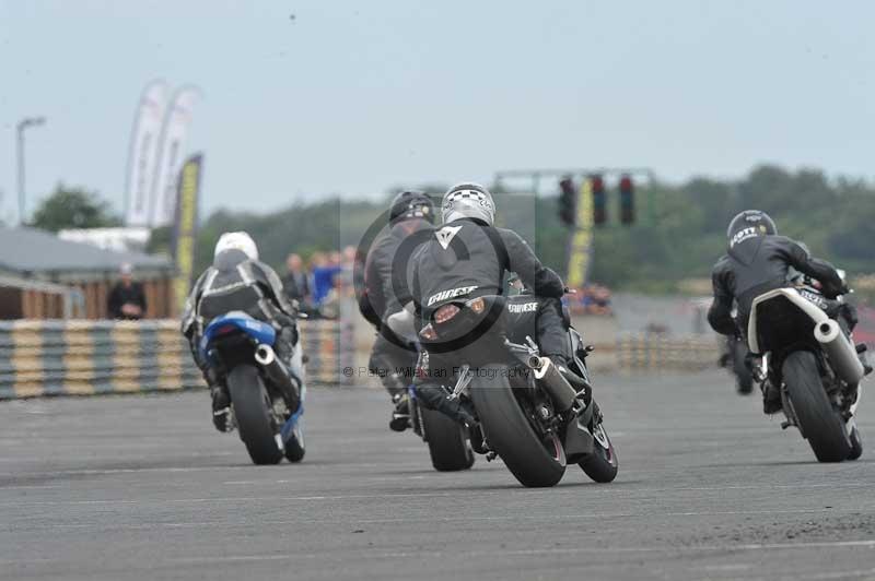 Motorcycle action photographs;cadwell;cadwell park photographs;event digital images;eventdigitalimages;motor racing louth lincolnshire;no limits trackdays;peter wileman photography;trackday;trackday digital images;trackday photos