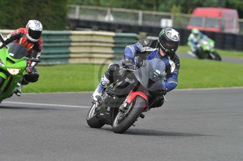 Motorcycle action photographs;cadwell;cadwell park photographs;event digital images;eventdigitalimages;motor racing louth lincolnshire;no limits trackdays;peter wileman photography;trackday;trackday digital images;trackday photos
