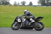 Motorcycle-action-photographs;cadwell;cadwell-park-photographs;event-digital-images;eventdigitalimages;motor-racing-louth-lincolnshire;no-limits-trackdays;peter-wileman-photography;trackday;trackday-digital-images;trackday-photos