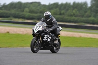 Motorcycle-action-photographs;cadwell;cadwell-park-photographs;event-digital-images;eventdigitalimages;motor-racing-louth-lincolnshire;no-limits-trackdays;peter-wileman-photography;trackday;trackday-digital-images;trackday-photos