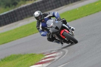 Motorcycle-action-photographs;cadwell;cadwell-park-photographs;event-digital-images;eventdigitalimages;motor-racing-louth-lincolnshire;no-limits-trackdays;peter-wileman-photography;trackday;trackday-digital-images;trackday-photos