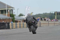 Motorcycle-action-photographs;cadwell;cadwell-park-photographs;event-digital-images;eventdigitalimages;motor-racing-louth-lincolnshire;no-limits-trackdays;peter-wileman-photography;trackday;trackday-digital-images;trackday-photos