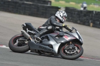 Motorcycle-action-photographs;cadwell;cadwell-park-photographs;event-digital-images;eventdigitalimages;motor-racing-louth-lincolnshire;no-limits-trackdays;peter-wileman-photography;trackday;trackday-digital-images;trackday-photos