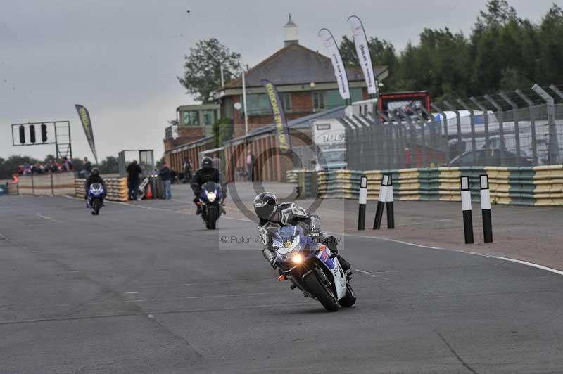 Motorcycle action photographs;cadwell;cadwell park photographs;event digital images;eventdigitalimages;motor racing louth lincolnshire;no limits trackdays;peter wileman photography;trackday;trackday digital images;trackday photos