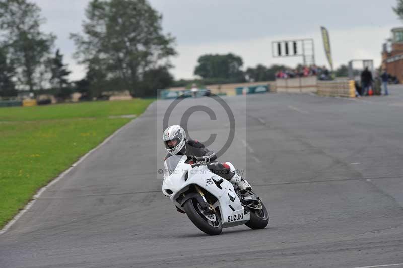 Motorcycle action photographs;cadwell;cadwell park photographs;event digital images;eventdigitalimages;motor racing louth lincolnshire;no limits trackdays;peter wileman photography;trackday;trackday digital images;trackday photos