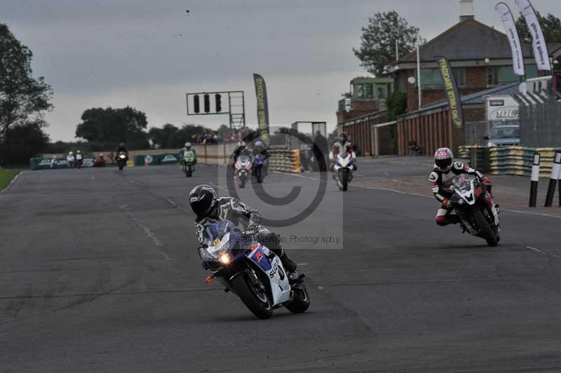 Motorcycle action photographs;cadwell;cadwell park photographs;event digital images;eventdigitalimages;motor racing louth lincolnshire;no limits trackdays;peter wileman photography;trackday;trackday digital images;trackday photos
