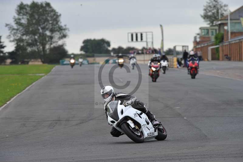 Motorcycle action photographs;cadwell;cadwell park photographs;event digital images;eventdigitalimages;motor racing louth lincolnshire;no limits trackdays;peter wileman photography;trackday;trackday digital images;trackday photos