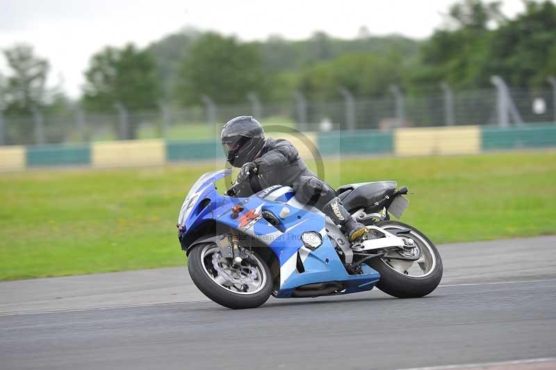 Motorcycle action photographs;cadwell;cadwell park photographs;event digital images;eventdigitalimages;motor racing louth lincolnshire;no limits trackdays;peter wileman photography;trackday;trackday digital images;trackday photos