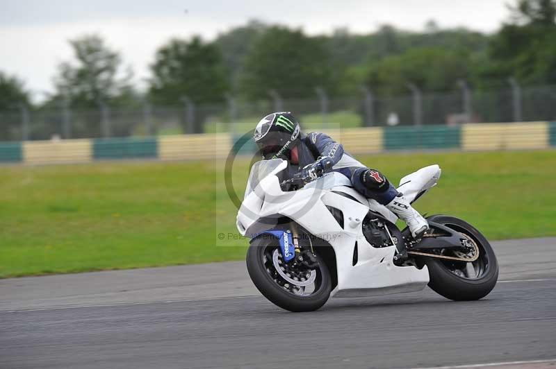 Motorcycle action photographs;cadwell;cadwell park photographs;event digital images;eventdigitalimages;motor racing louth lincolnshire;no limits trackdays;peter wileman photography;trackday;trackday digital images;trackday photos