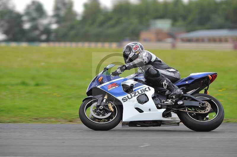 Motorcycle action photographs;cadwell;cadwell park photographs;event digital images;eventdigitalimages;motor racing louth lincolnshire;no limits trackdays;peter wileman photography;trackday;trackday digital images;trackday photos